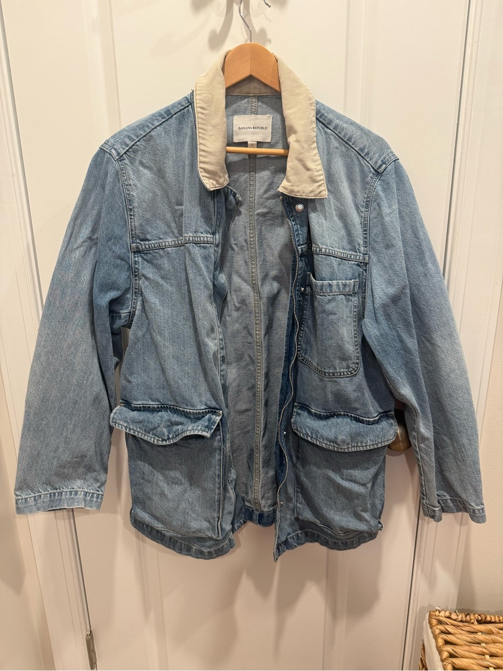 Banana Republic Denim Field Jacket- Barn Jacket - L - Picture 2 of 5